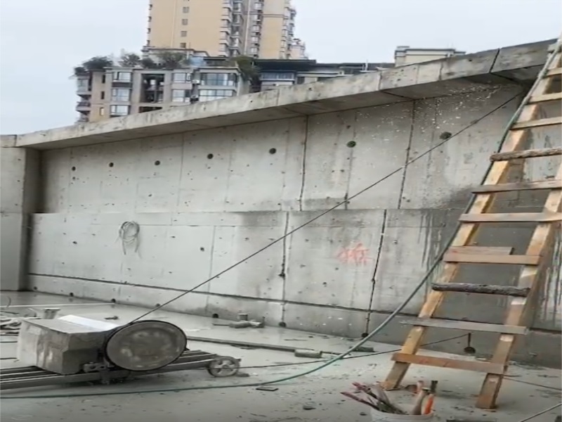 結(jié)構(gòu)靜力拆除